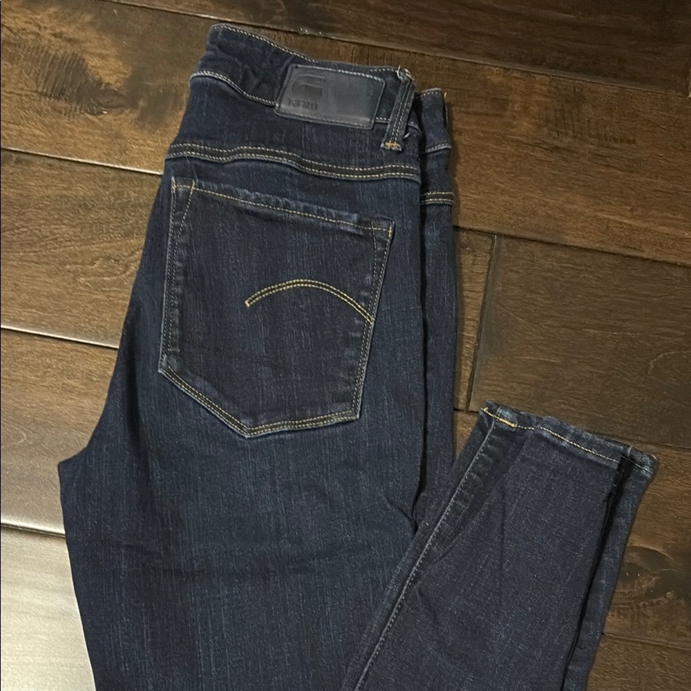 Gstar women’s dark jeans